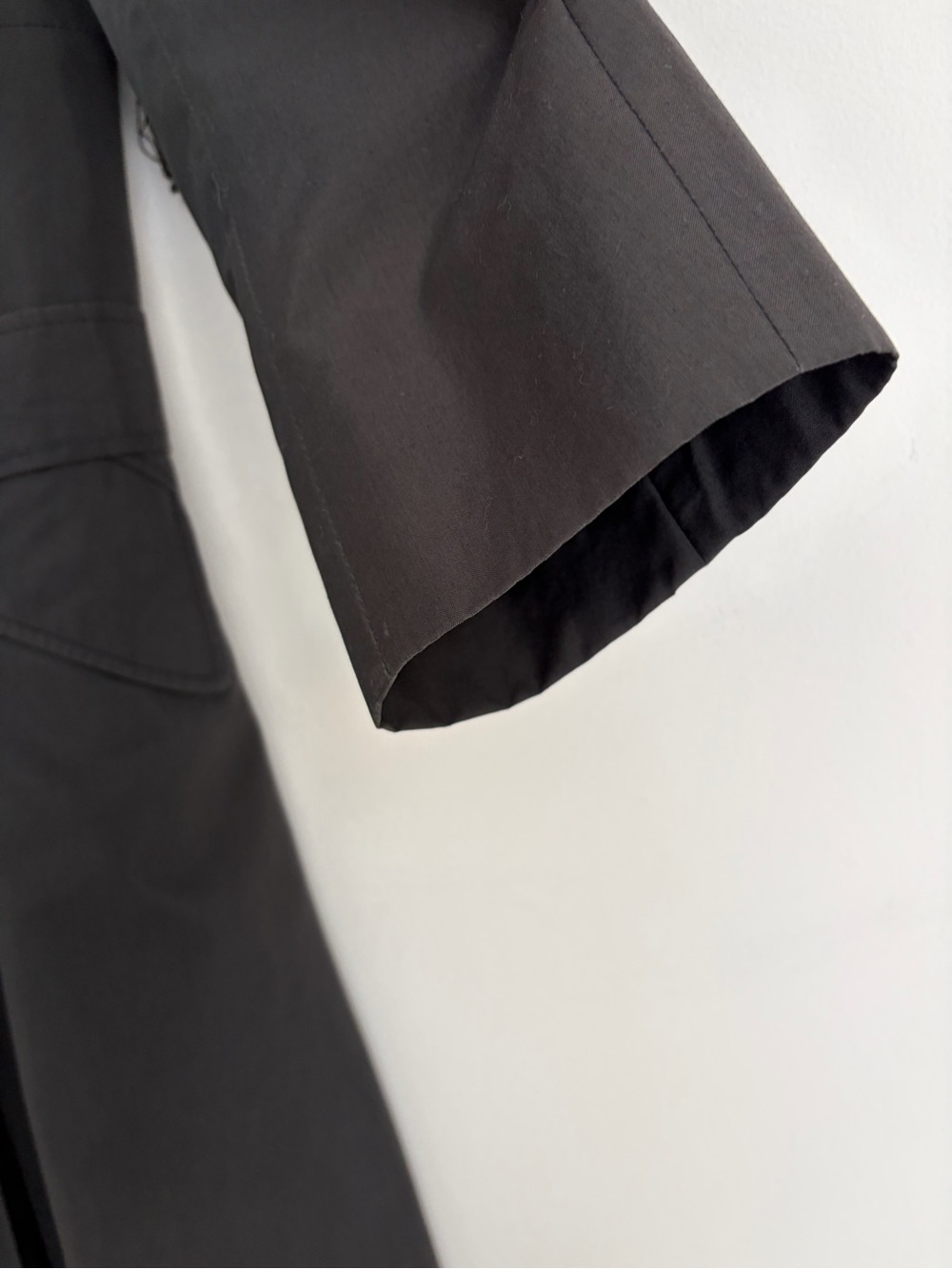 Vintage - Aquascutum Aqua 5 - Black Belted Trench Coat - Dark Academia - Size M - Picture 8 of 11